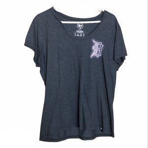 Detroit tigers tee